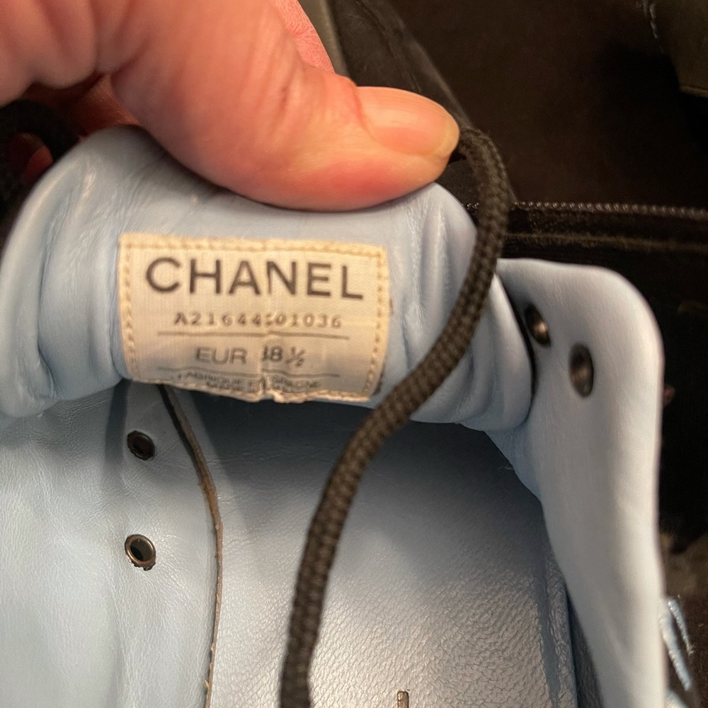 CHANEL Tie Zip Shoe Rare - Picture 12 of 12